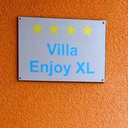 וילה Enjoy Xl מוסטר